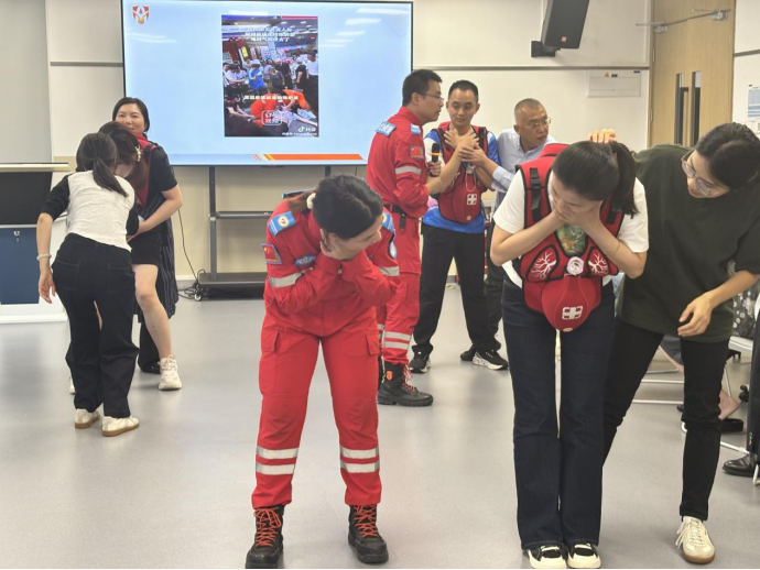 2-251124103412394.png 2-251124103412394.png