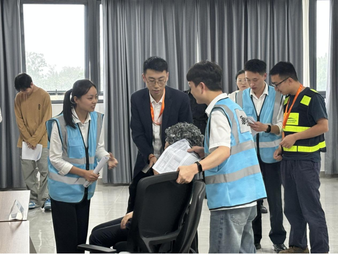 2-251124104022F2.png 2-251124104022F2.png